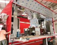 勇于挑戰(zhàn)新高度，我公司試水車內(nèi)廚房設(shè)備廚具安裝成功!