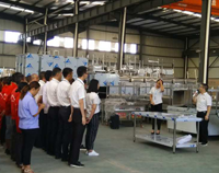 優(yōu)佰特廚房設(shè)備公司10月全體員工會(huì)順利召開，公司將迎來新發(fā)展