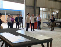 區(qū)領(lǐng)導(dǎo)視察優(yōu)佰特廚房設(shè)備公司，我公司獲高度贊揚！