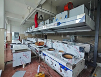 40℃高溫下，一群堅守崗位的廚具人!